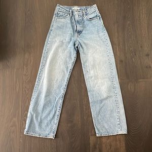 levi’s ribcage straight medium wash